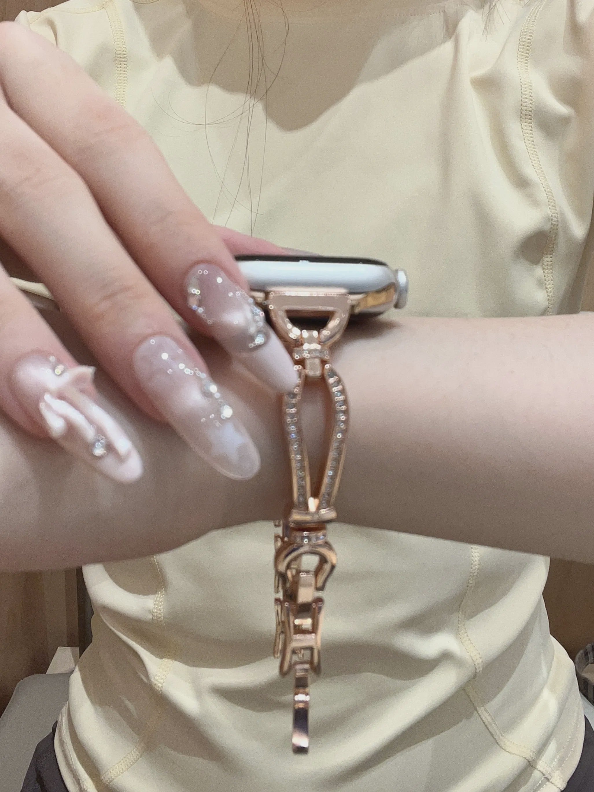 Horseshoe Clasp Crystal Bracelet Band