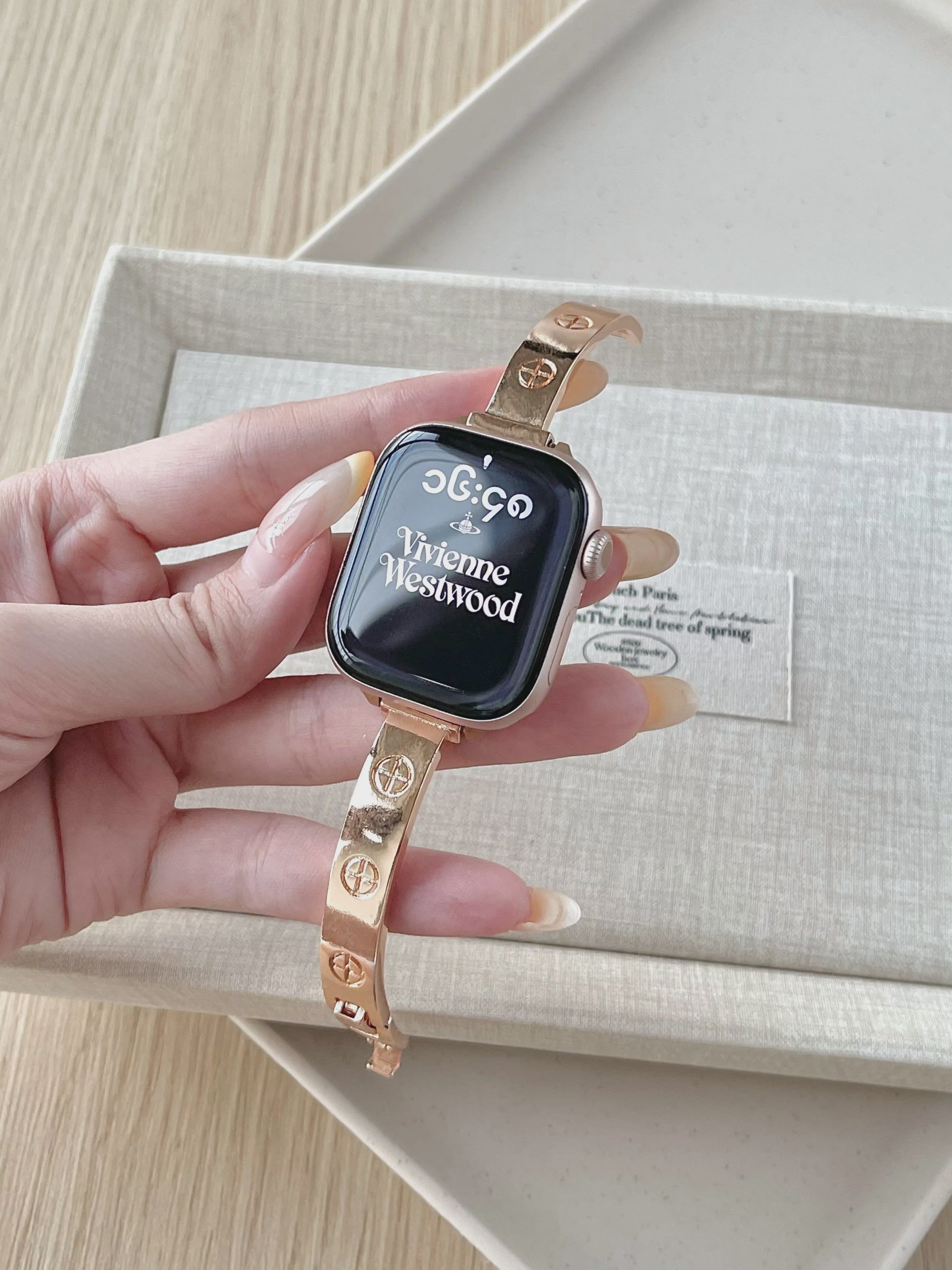 Luxury Metal Bangle Band